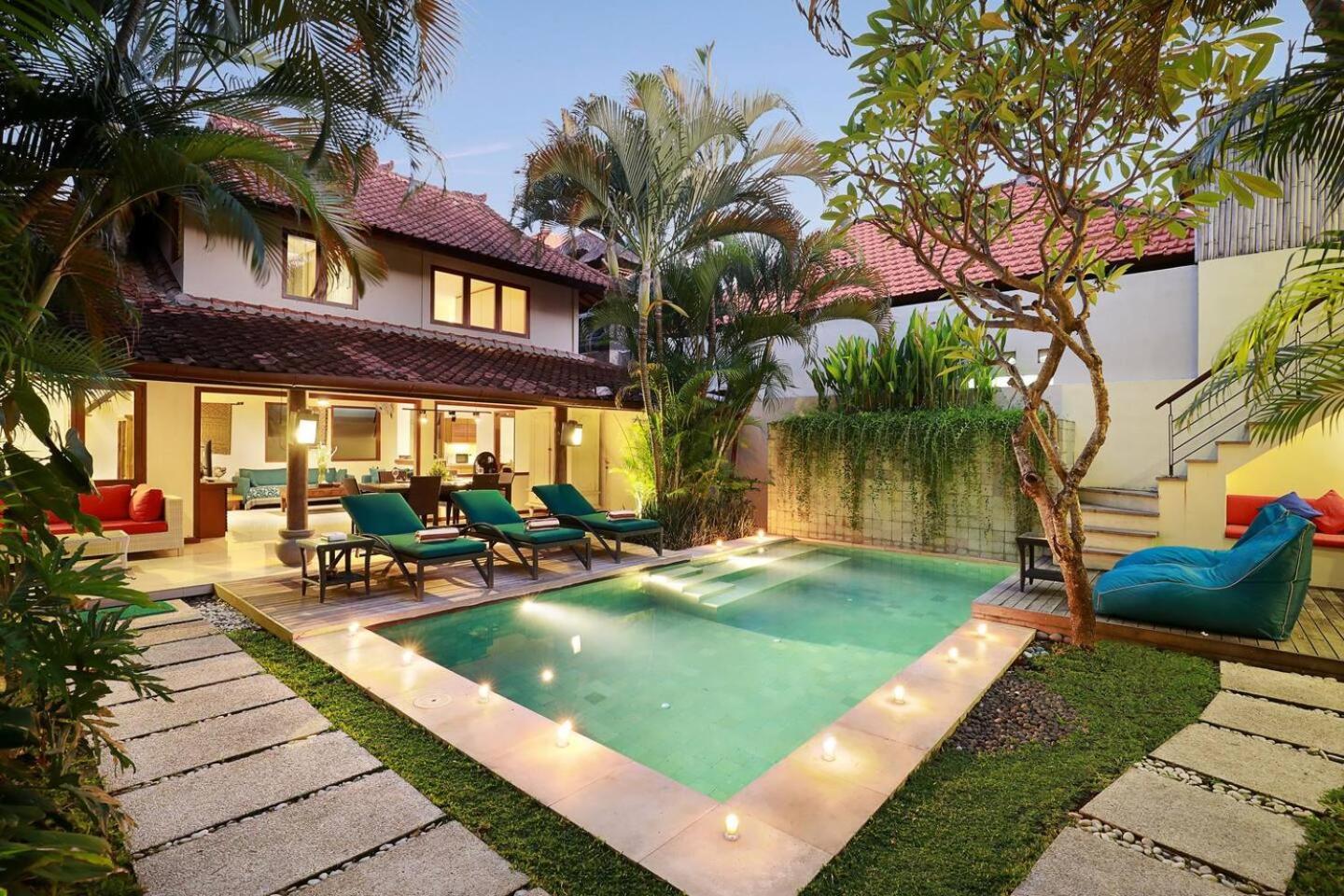 Super Value 4 Bedroom, Walk To Bintang Supermarket Seminyak  Ngoại thất bức ảnh