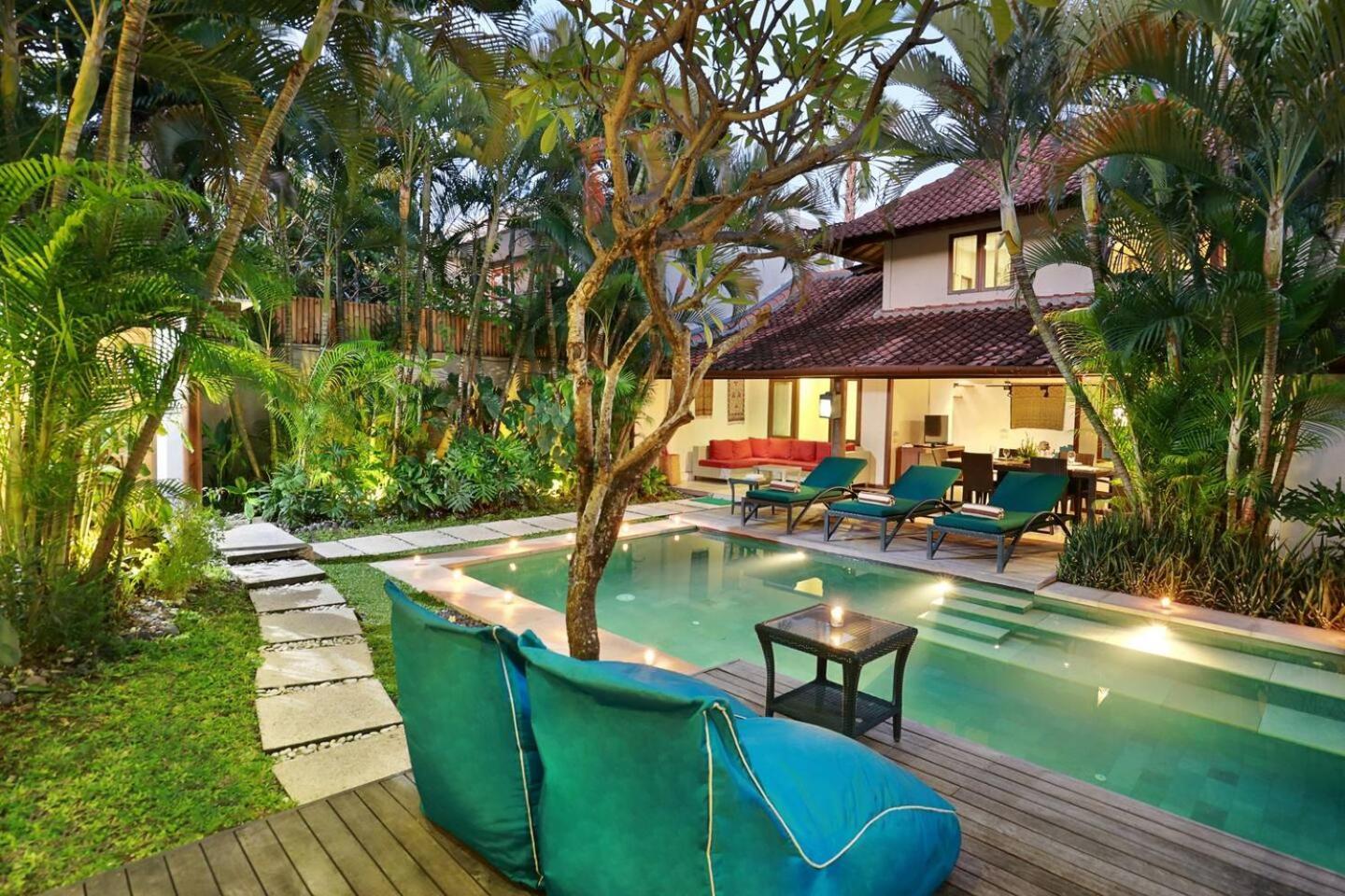 Super Value 4 Bedroom, Walk To Bintang Supermarket Seminyak  Ngoại thất bức ảnh